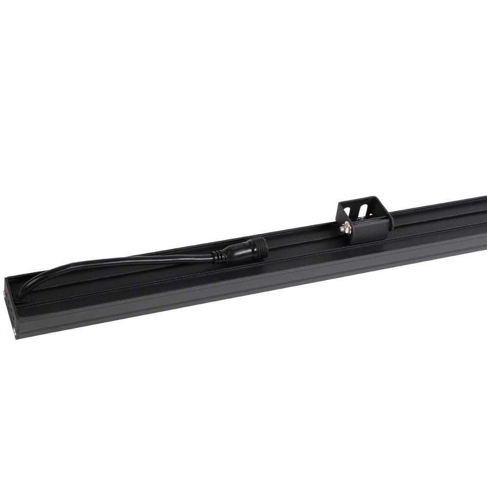 18W LED Seinävalaisin – 1 400 lm | 30° | IP65 | 2700K / 6000K